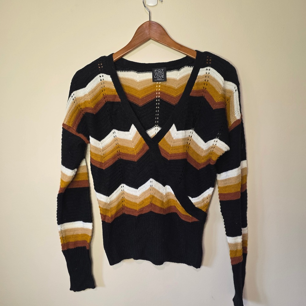 FCT WITH LOVE Sweater Women Medium Black Chevron Boho Pointelle V-Neck J4M2177S
